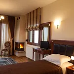Thea Apart-hotel 3*