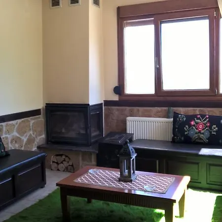 Aparthotel Thea 3*